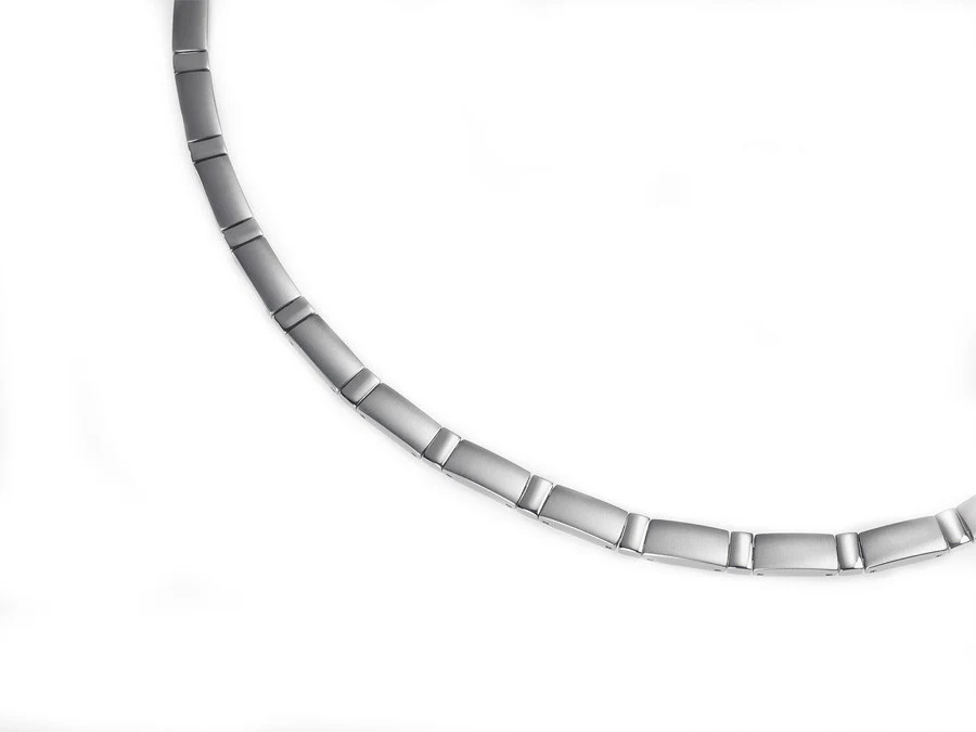 0845-01 Boccia Titanium Necklace - Image 2